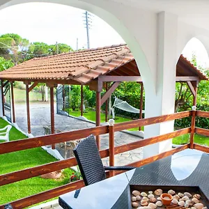 Kali House Case de vacanță Nea Kallikrateia