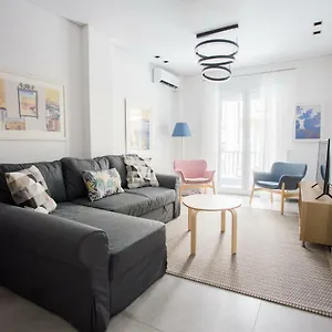 Spacious Unique Luxurious Apartament Salonic