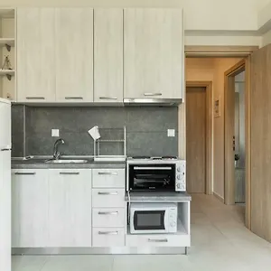 V Luxury Apartament Siviri