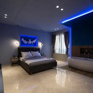 Angel Deluxe & Apartament Salonic